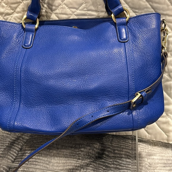 ❤️❤️GILI 100% Leather Bag. Beautiful. Cross/ hand bag - Picture 2 of 4